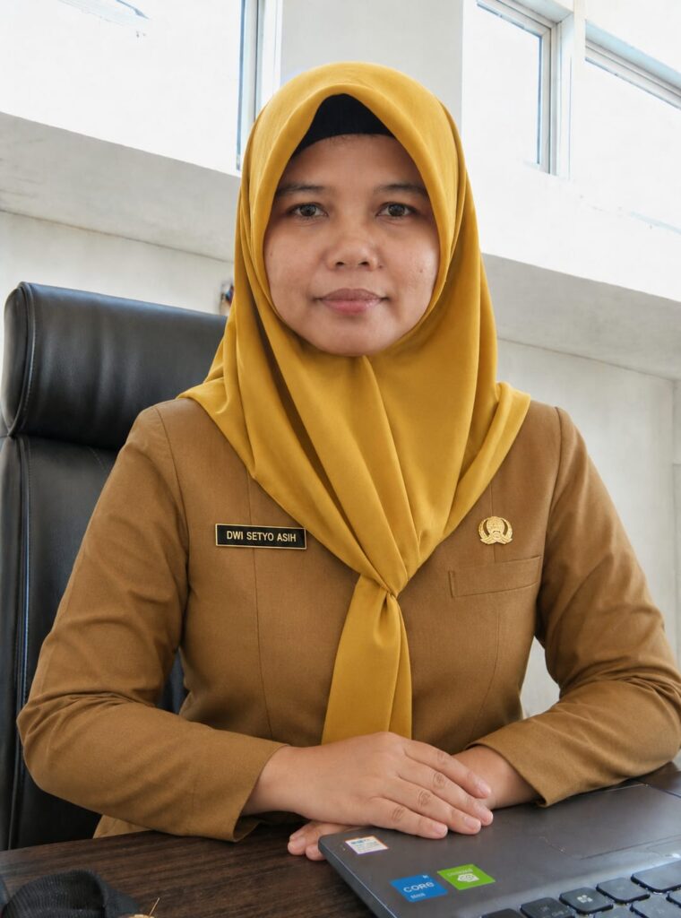 Kepala UPTD Puskesmas Muara kaman